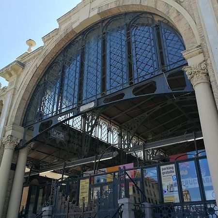 18 Torres Mercado Central ซาราโกซา ภายนอก รูปภาพ